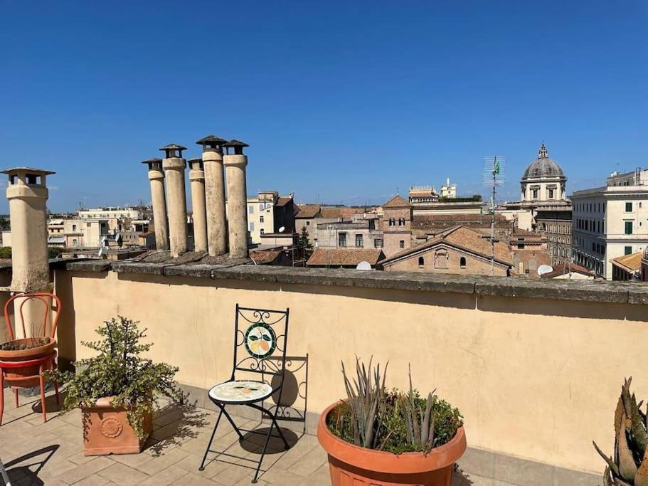 Casa Antica - Antique Apartment With Private Terrace ローマ エクステリア 写真