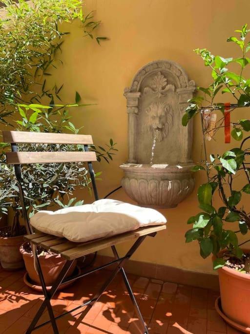 Casa Antica - Antique Apartment With Private Terrace ローマ エクステリア 写真